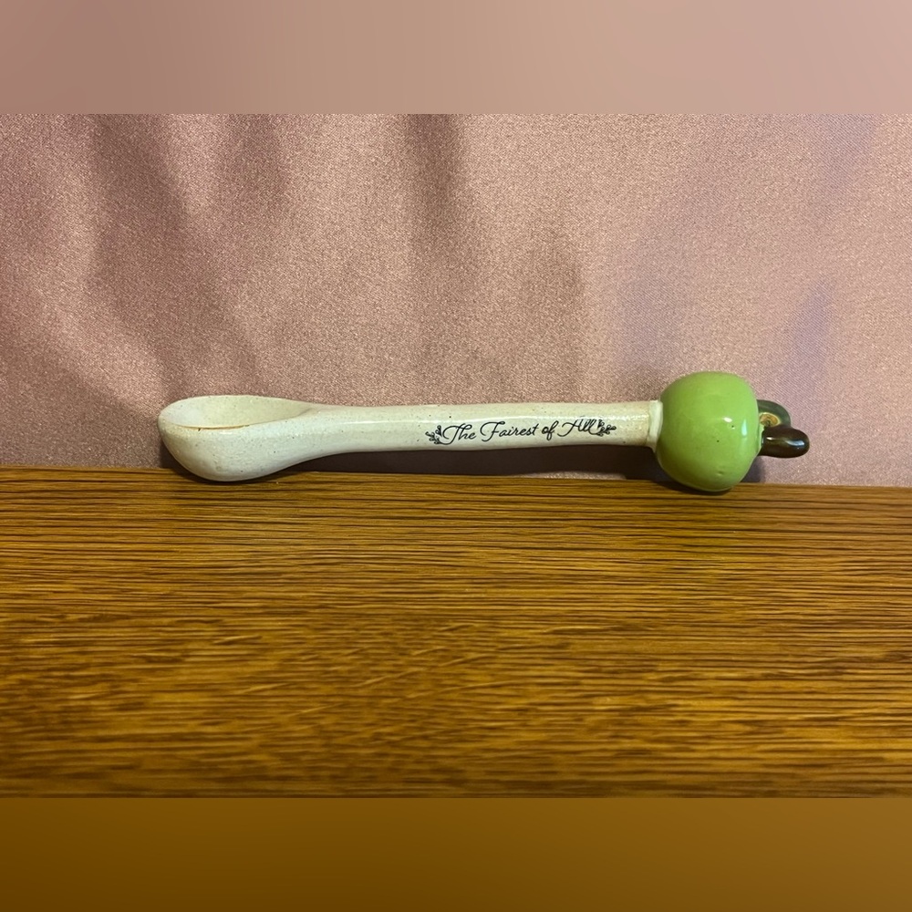 Fairyloot Sleep Like Death Apple Spoon NIB